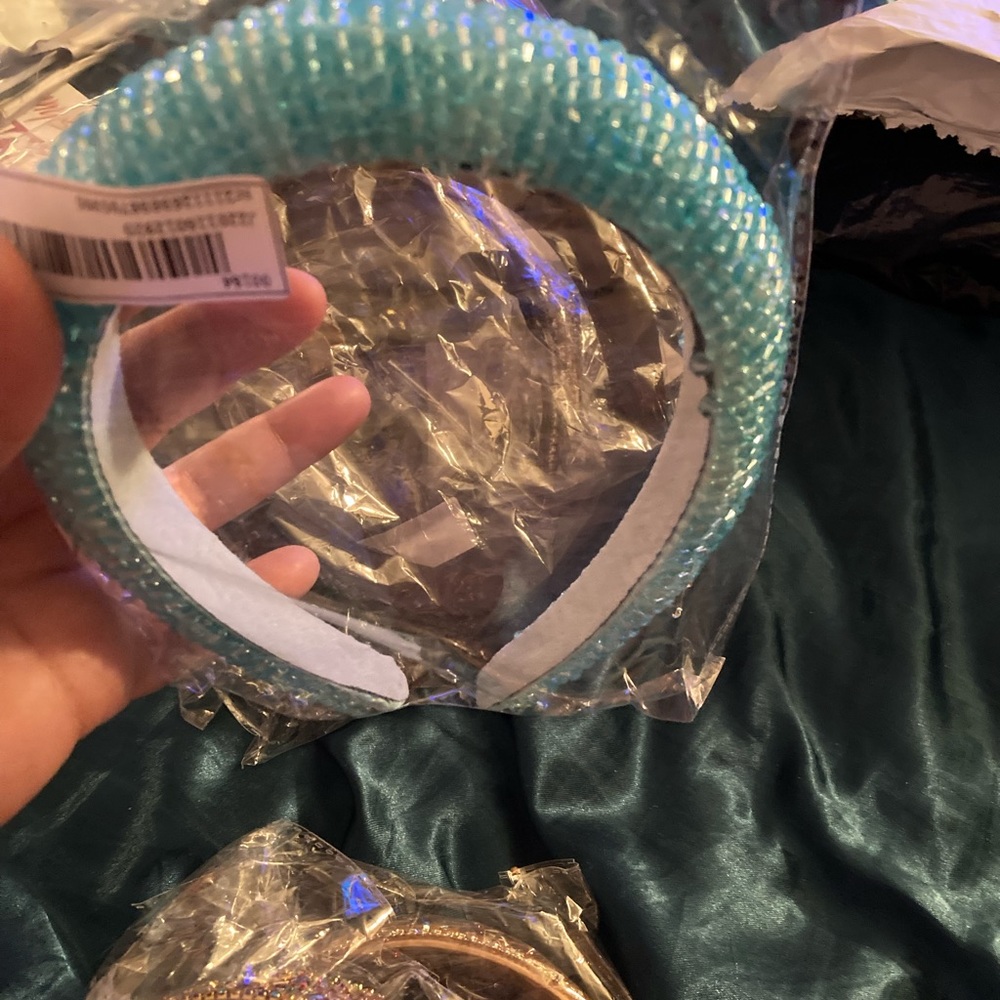 Brand new never worn beaded or crystal type stones
